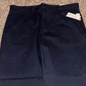 New Men's Navy Blue Ultimate Straight Pants Built in Flex 38x32 Old Navy